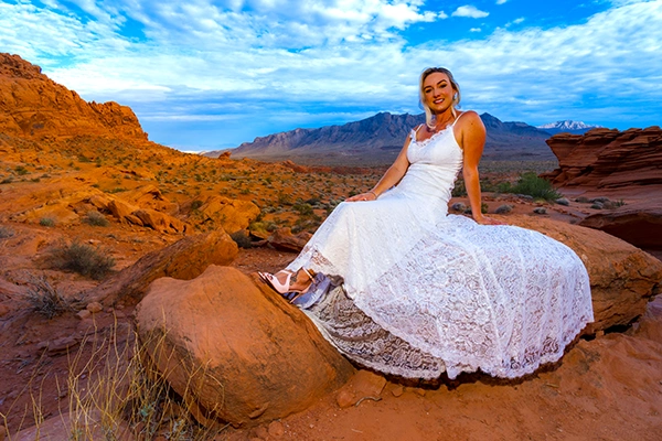 Couple at Valley of Fire photo shoot